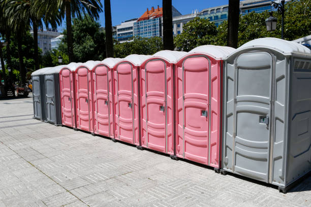 Best VIP or Luxury Restroom Trailers  in Salado, TX
